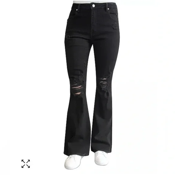 Almost Famous Jeans Almost Famous 9s Style Jeans Size Poshmark